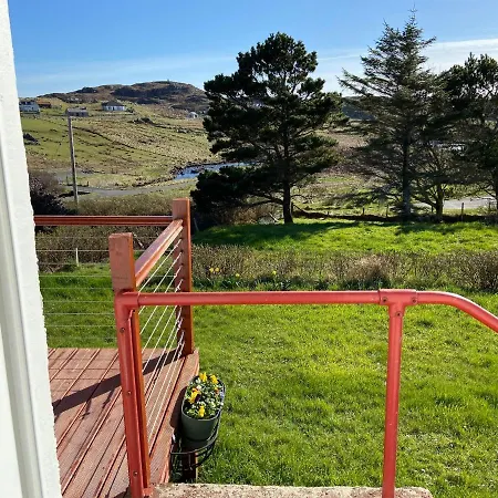 Tigh-Na-Greine Apartment Carloway  Exterior photo